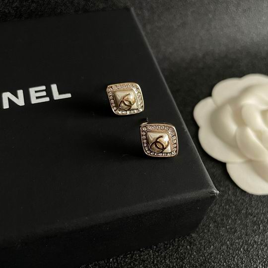 Chanel earring 11lyh351